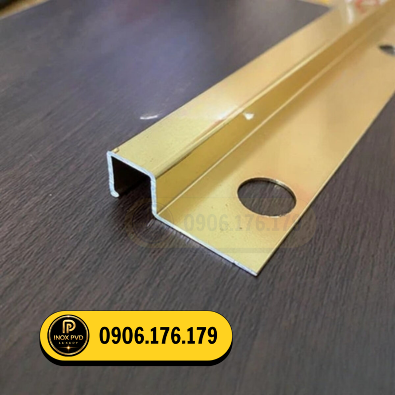Mẫu nẹp nhôm bo góc vuông Đồng Nai dùng để xử lý các góc vuông trong nhà ở và công trình thương mại.